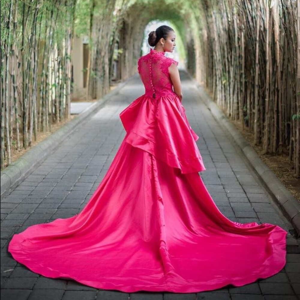 Meet your Posher, Nelcy